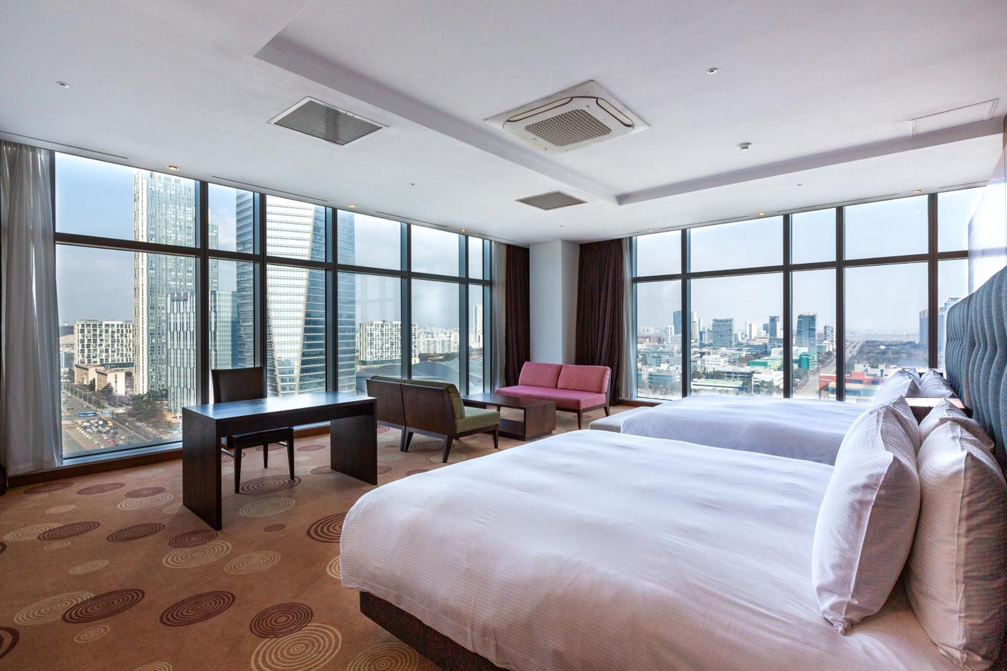 Orakai Songdo Park Hotel Incheon Exterior photo