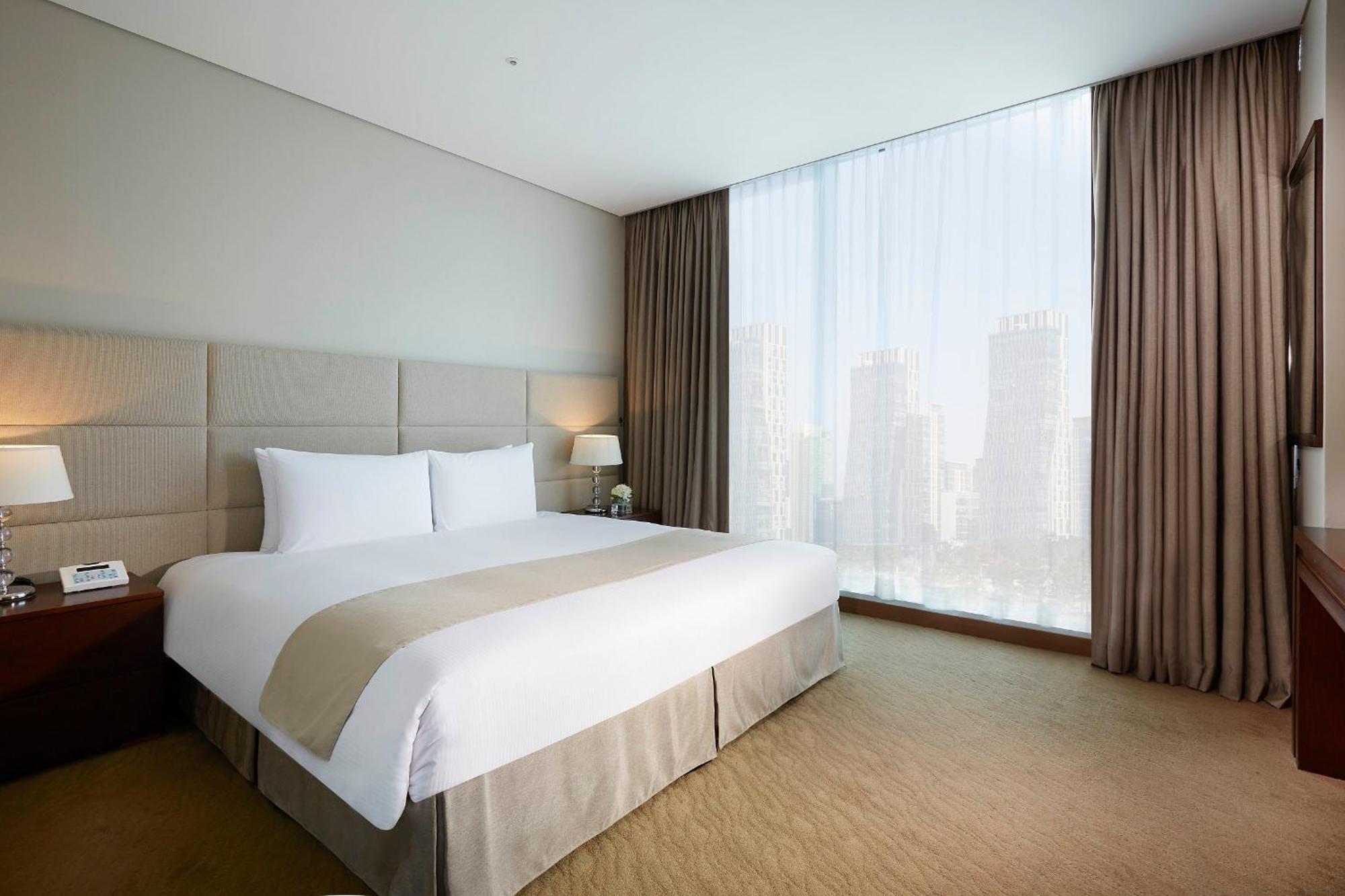 Orakai Songdo Park Hotel Incheon Exterior photo