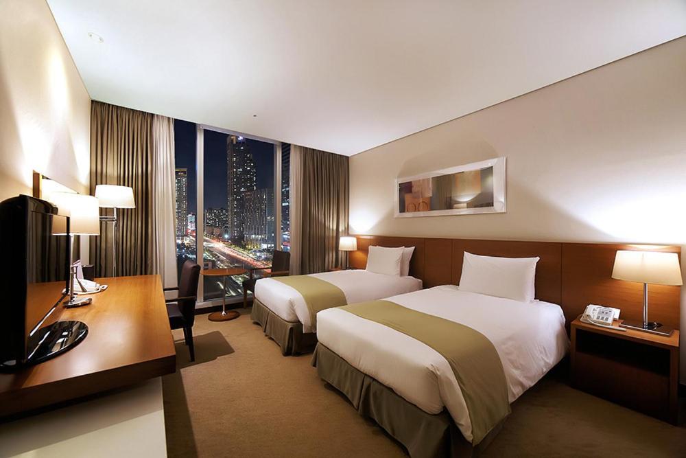 Orakai Songdo Park Hotel Incheon Exterior photo